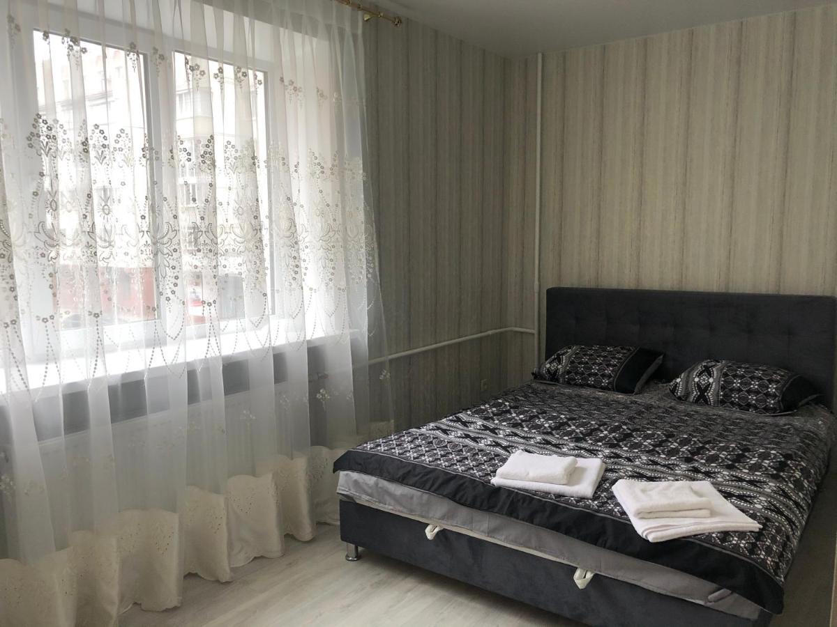 צ'רניהיב Cosy flat in the city centre מראה חיצוני תמונה