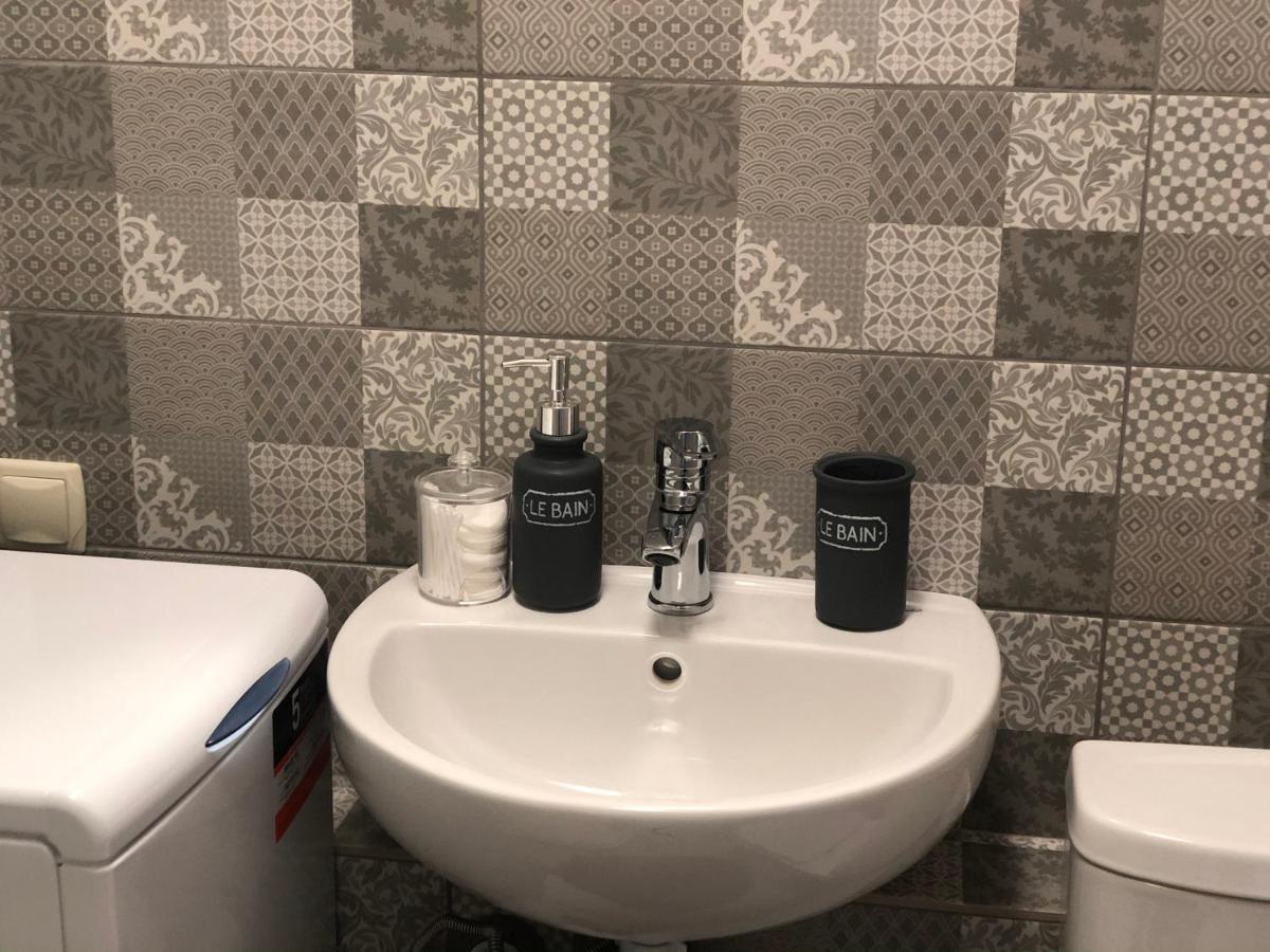 צ'רניהיב Cosy flat in the city centre מראה חיצוני תמונה