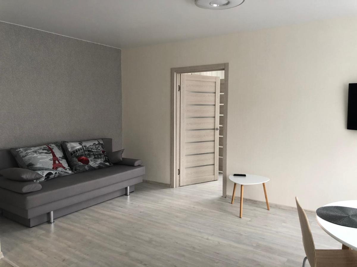 צ'רניהיב Cosy flat in the city centre מראה חיצוני תמונה